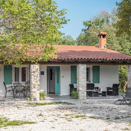 Casa Marta In Brajkovici - Haus Fuer 4 Personen